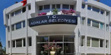Vera Şaredarîya Adalarî operasyon: Serekê şaredarî zî tede xeylê kesî ameyê destbendkerdene