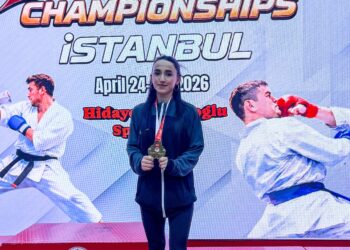 Karatevan Nazli Bozkûrt bû şampiyona cîhanê
