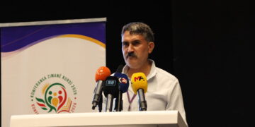 Muhîttîn Altin: Ziwanê ma besê heme çîyî keno