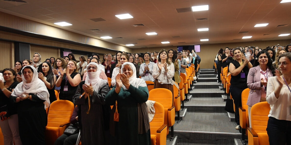 Peyama girtiyên siyasî di Konferansa Jinan de hate xwendin