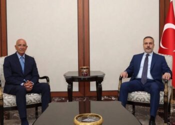 Tom Barrack û Hakan Fîdan civiyan