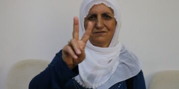 Cuyêka seba aştî û azadîye: Munîbe Koç