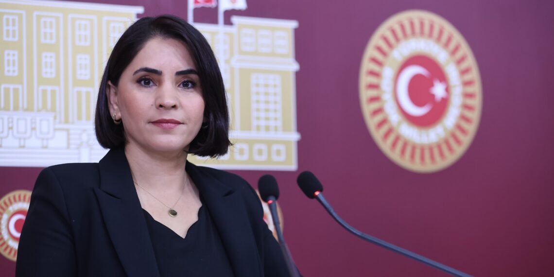Newroz Uysal: Sedema îadekirina pêşniyarpirsê peyva Kurdistanê ye
