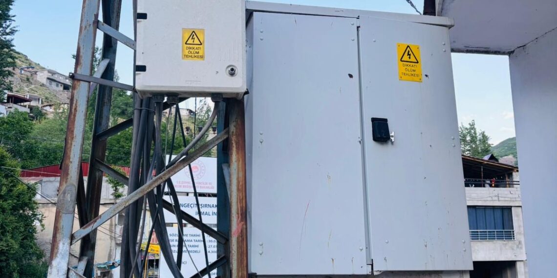DEDAŞê elektrîka bajarokê bi temamî qut kir