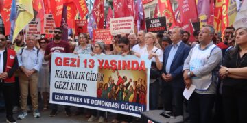 Ji Îzmîrê peyama Berxwedana Geziyê: Ji Geziyê heta Kobanê şoreşger li vir in
