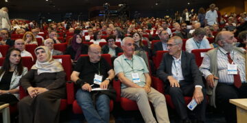 Axêverên Konferansê: Komarek demokratîk bê Kurdan nabe