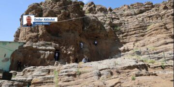 Gundê Porê: Li qeraxa Behra Wanê şibakeyek bihûştê