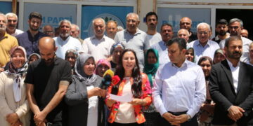 ‘Bêrê ma pîya azadîya birêz Ocalanî bi ca bîyarê’