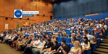 Beşdarên Konferansa Zimanê Kurdî: Statuya ziman dê aştiya civakî pêk bîne
