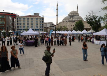 Mîhrîcana jinan dê îro bi konsera Jinên Wanê bi dawî bibe