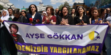 ‘Cezayê li Ayşe Gokkan hatiye birîn êrişeke li dijî vîna jinê ye’
