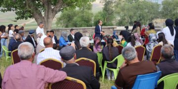 Keskîn Bayindir li Qelqelî û Seravê bû: Şewitandina çekan bangawaziya edalet û demokrasiyê ye
