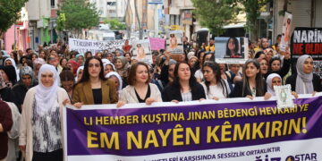 Li Wanê li dijî kuştina jinan meşiyan: Em tundiyê qebûl nakin