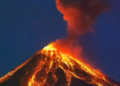 Li Guatemalayê Çiyayê Volkanîk yê Fuego teqiya